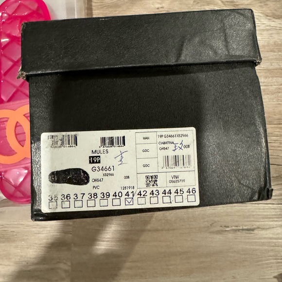 Chanel pink jelly slides size 41 box included - Picture 2 of 7
